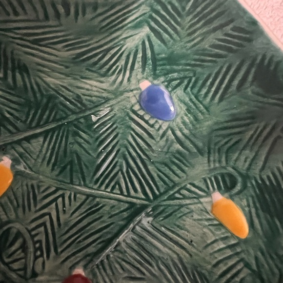 VINTAGE HALLMARK CERAMIC X-MAS TREE SECTIONAL DISH - Picture 5 of 6